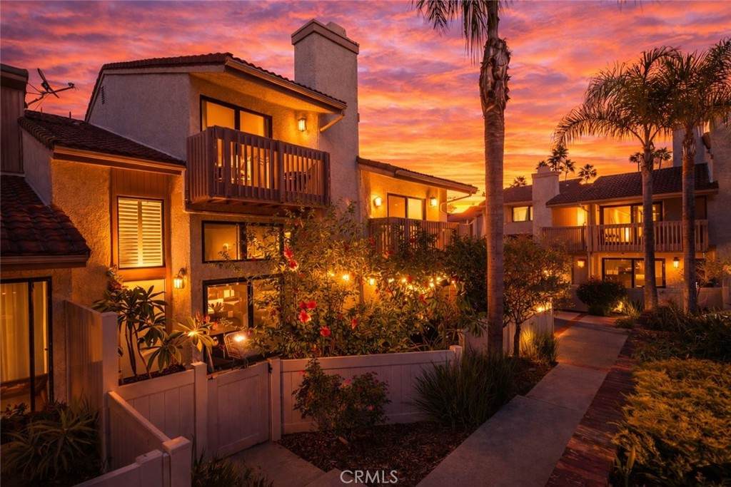 https://bt-photos.global.ssl.fastly.net/socal/orig_boomver_2_416523005-2.jpg