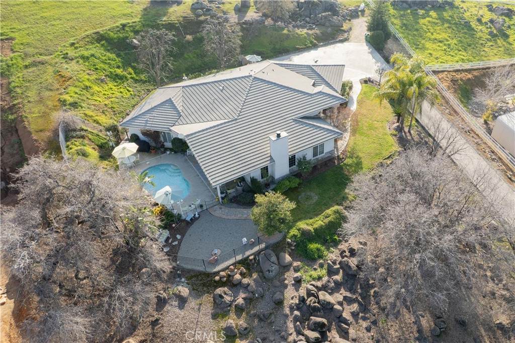 16404 Wardlaw Drive - Photo 1