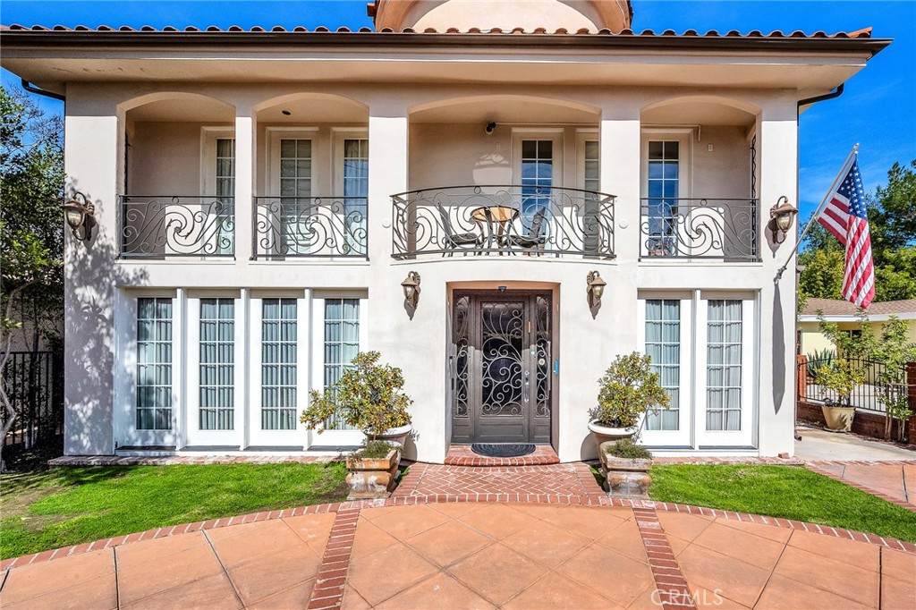 https://bt-photos.global.ssl.fastly.net/socal/orig_boomver_2_416664496-2.jpg