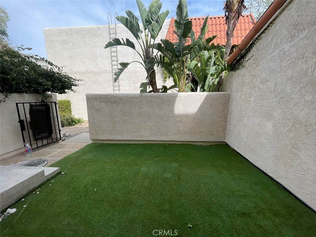 https://bt-photos.global.ssl.fastly.net/socal/orig_boomver_1_416696659-2.jpg