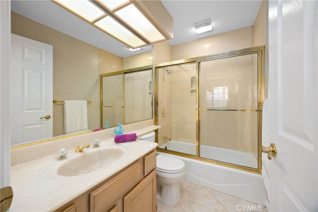 https://bt-photos.global.ssl.fastly.net/socal/orig_boomver_2_416747791-2.jpg
