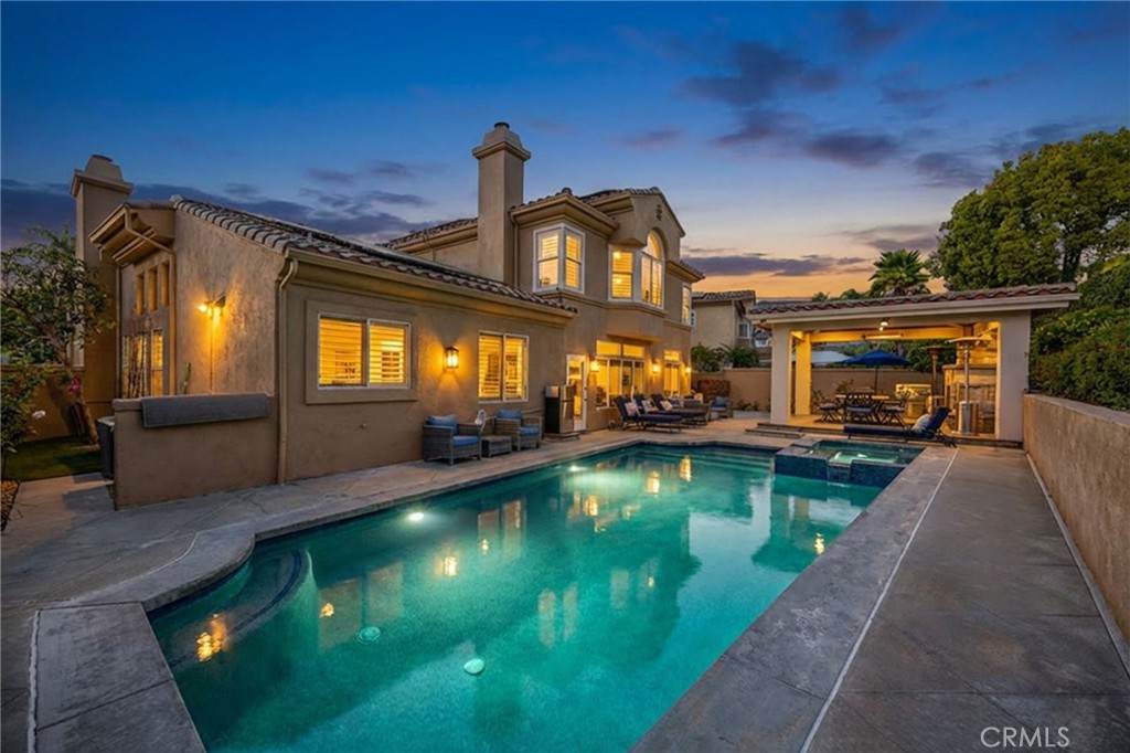 https://bt-photos.global.ssl.fastly.net/socal/orig_boomver_2_416767396-2.jpg