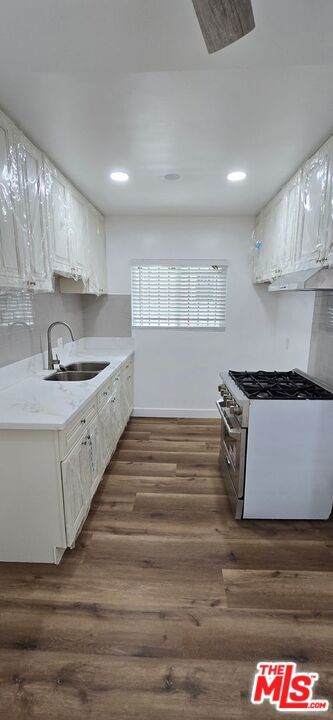 2641 La Salle Avenue - Photo 1