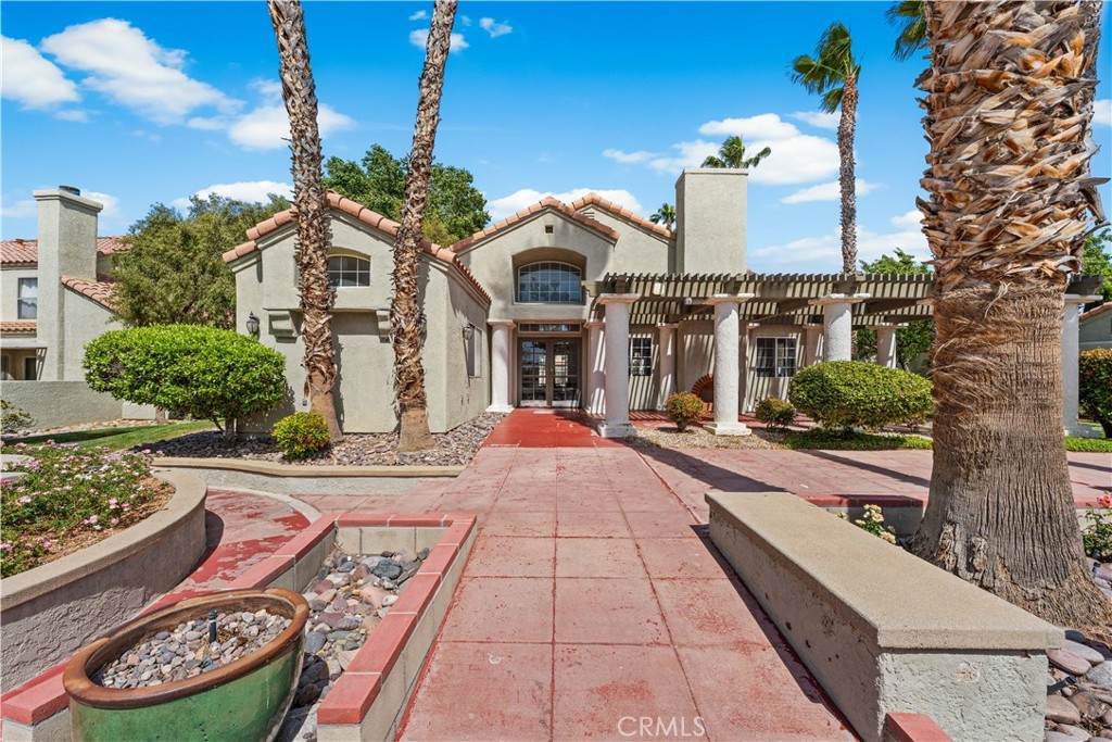 https://bt-photos.global.ssl.fastly.net/socal/orig_boomver_2_417019238-2.jpg