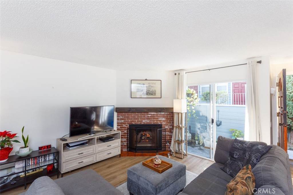 26105 Frampton Avenue - Photo 1