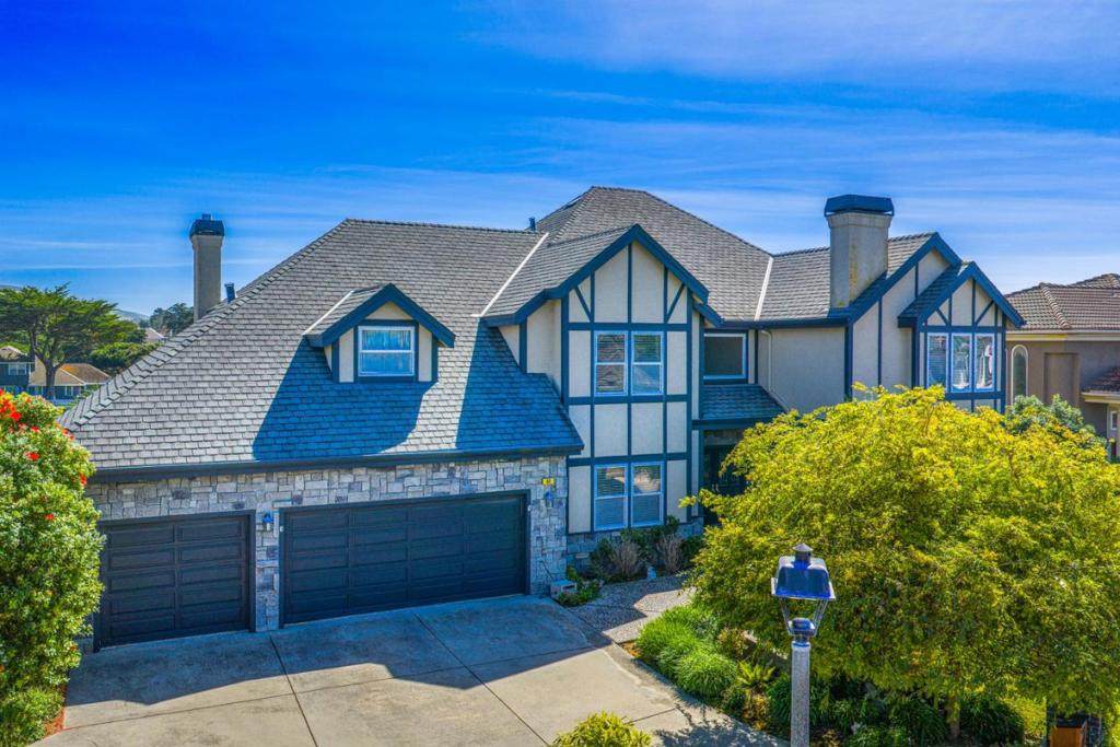 44 Fairway Place - Photo 1