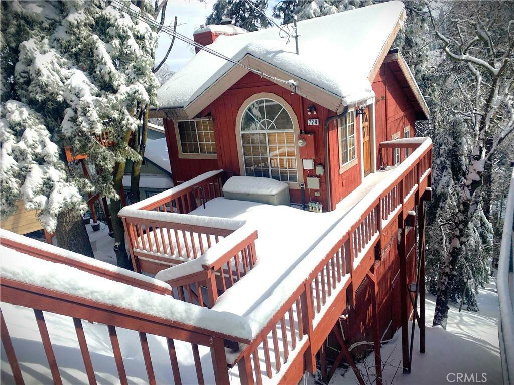 729 Victoria Court - Photo 1