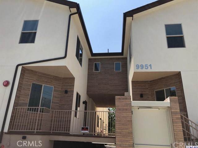 9951 Marcus Avenue - Photo 1