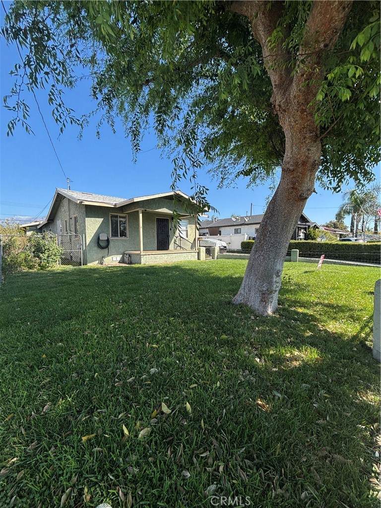 https://bt-photos.global.ssl.fastly.net/socal/orig_boomver_2_418756672-2.jpg