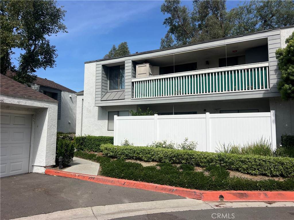 430 Ranch View Circle - Photo 1