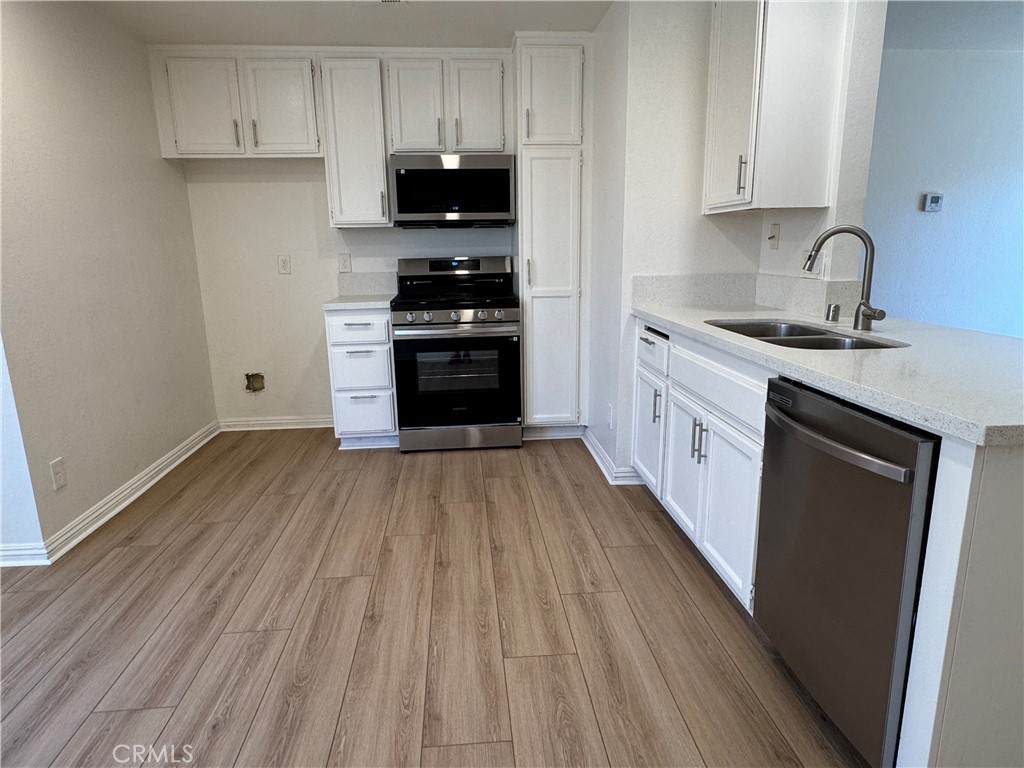 1365 Crafton Avenue - Photo 1