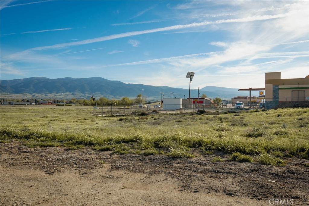 9 Challenger Drive - Photo 1