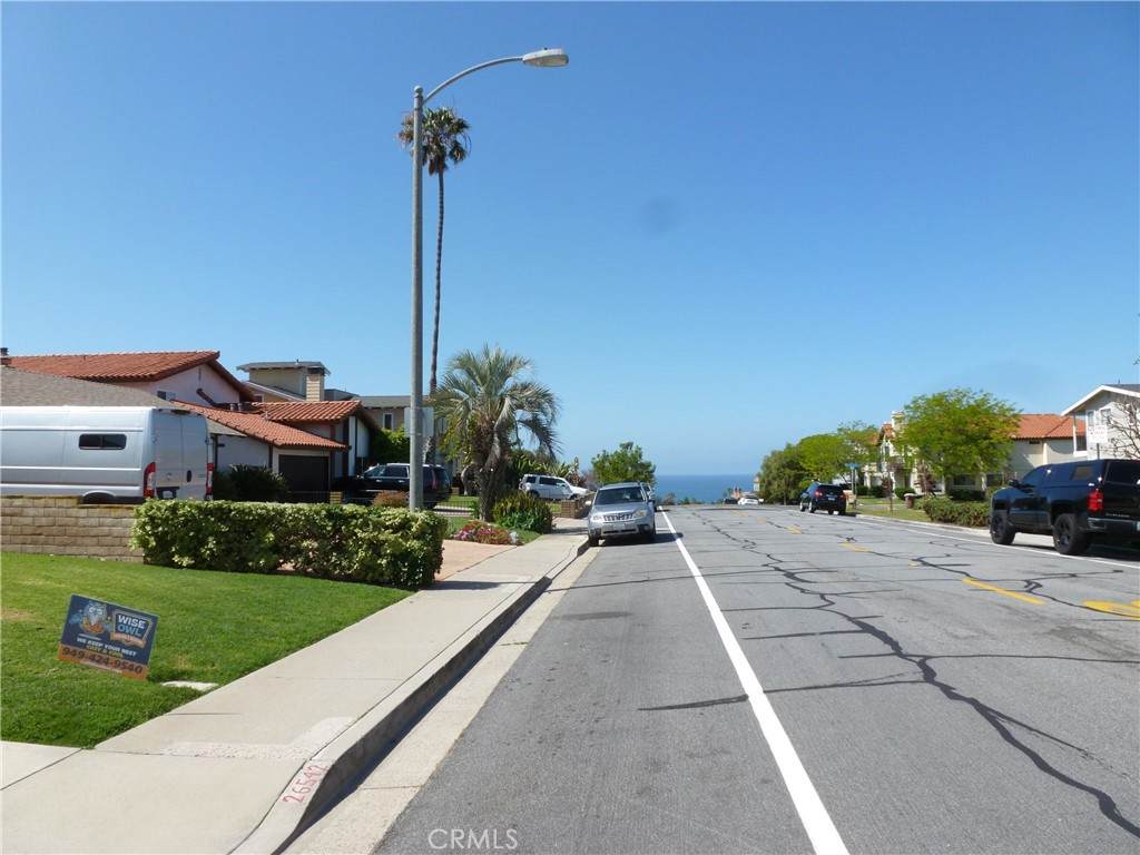 https://bt-photos.global.ssl.fastly.net/socal/orig_boomver_2_420685145-2.jpg