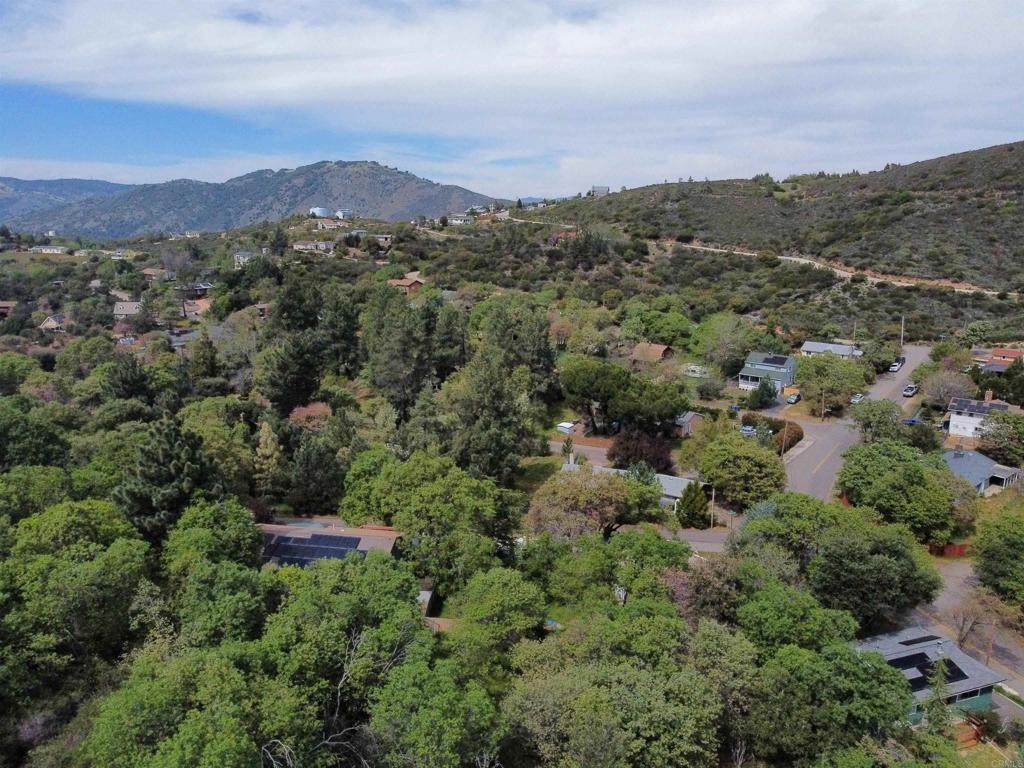 https://bt-photos.global.ssl.fastly.net/socal/orig_boomver_2_420840176-2.jpg