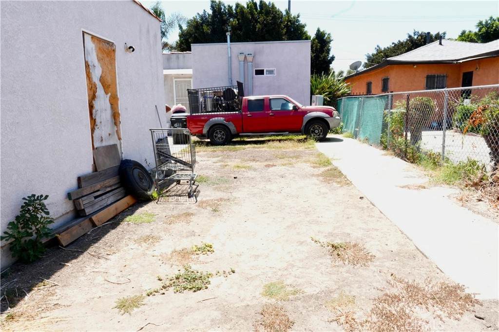 https://bt-photos.global.ssl.fastly.net/socal/orig_boomver_2_420965081-2.jpg