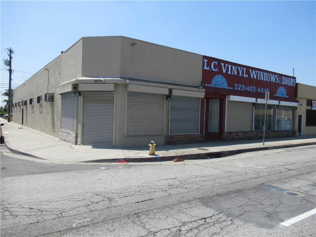 1644 Compton Boulevard - Photo 1