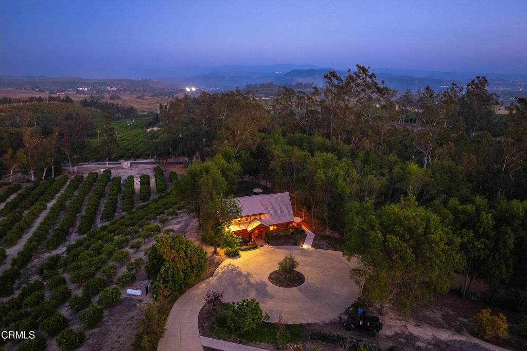 https://bt-photos.global.ssl.fastly.net/socal/orig_boomver_1_422211073-2.jpg