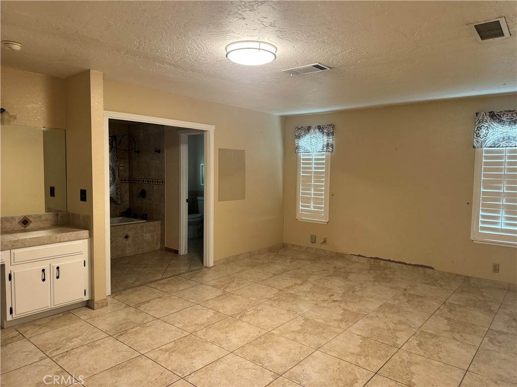 https://bt-photos.global.ssl.fastly.net/socal/orig_boomver_1_422213928-2.jpg