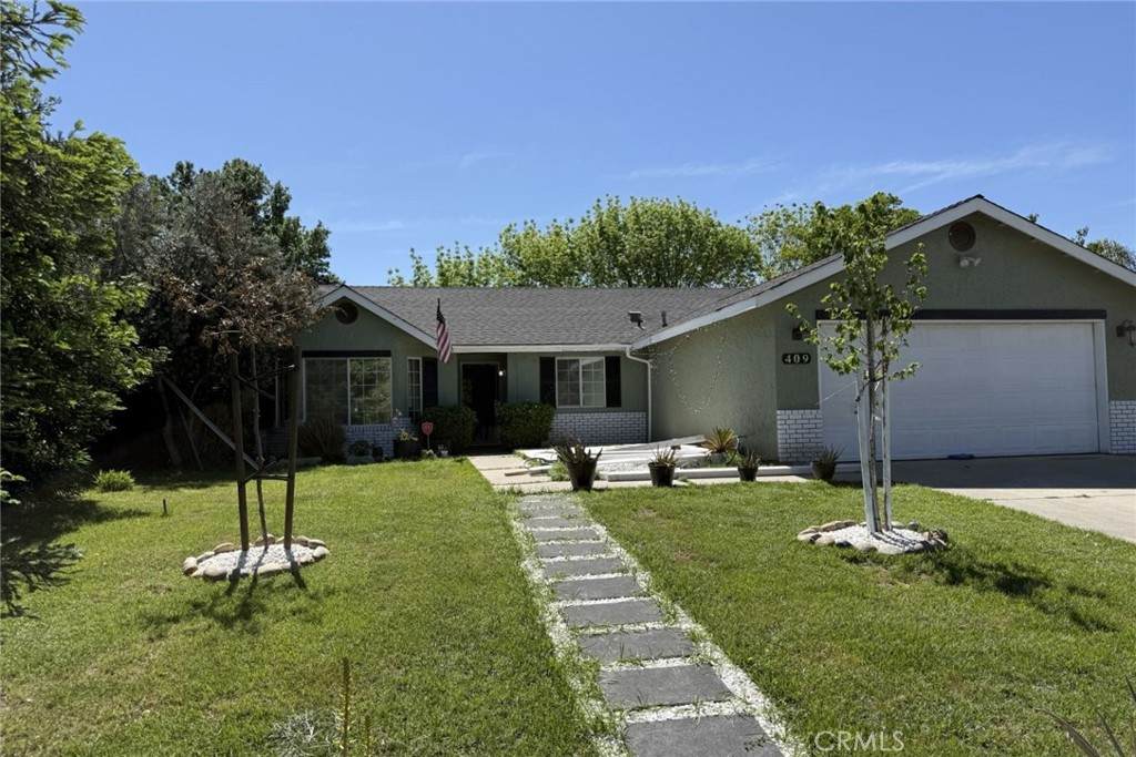 409 Packwood - Photo 1