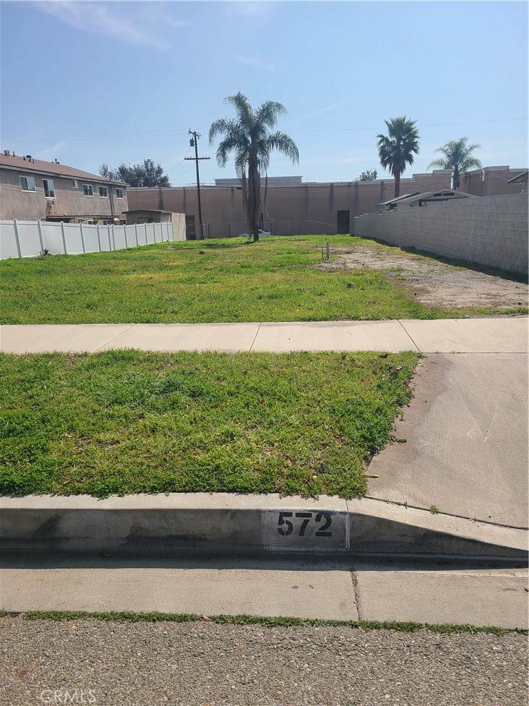https://bt-photos.global.ssl.fastly.net/socal/orig_boomver_2_422233675-2.jpg