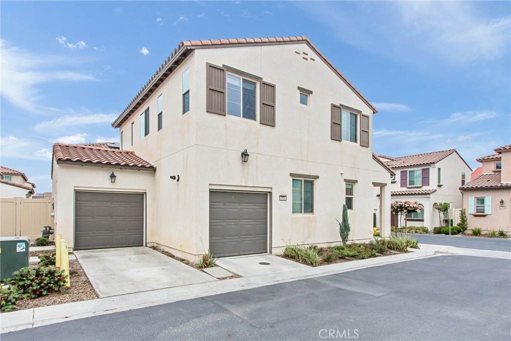 https://bt-photos.global.ssl.fastly.net/socal/orig_boomver_2_422336783-2.jpg