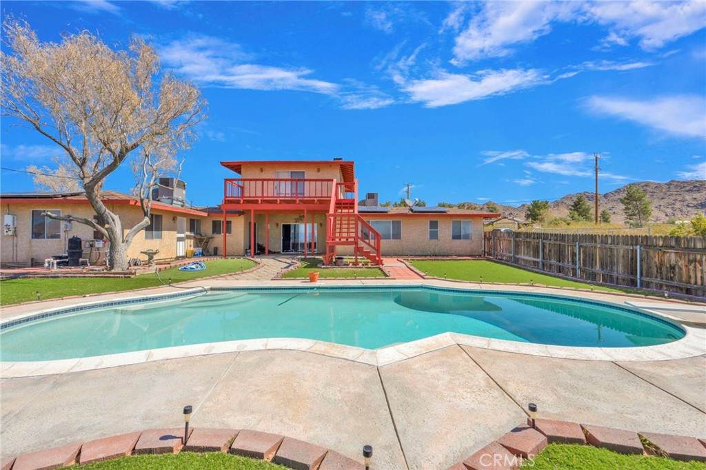 22677 Dexter - Photo 1