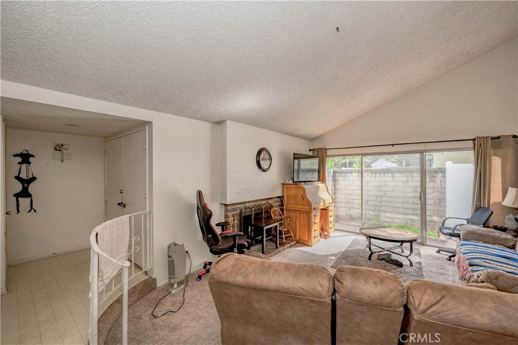 https://bt-photos.global.ssl.fastly.net/socal/orig_boomver_2_422647429-2.jpg