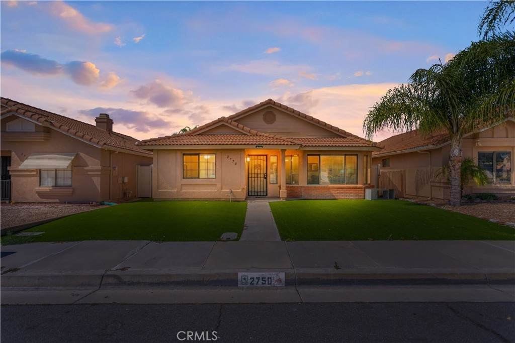 2750 La Paz - Photo 1