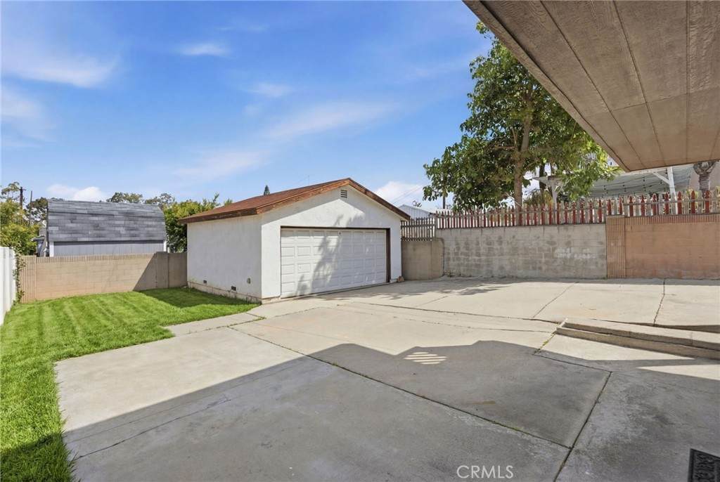 https://bt-photos.global.ssl.fastly.net/socal/orig_boomver_2_422674969-2.jpg