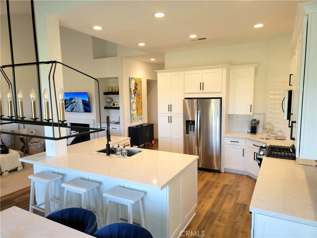 https://bt-photos.global.ssl.fastly.net/socal/orig_boomver_1_422682642-2.jpg