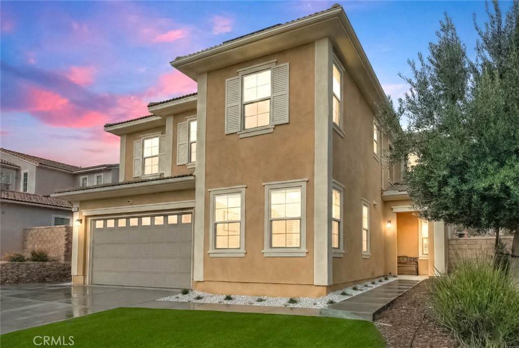 5924 Nisa Drive - Photo 1