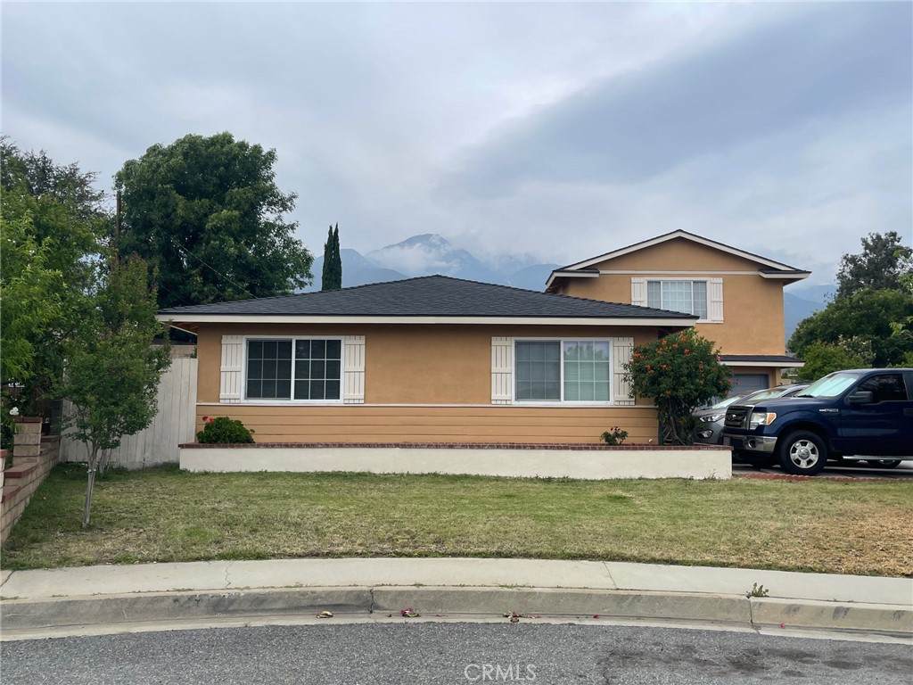 6250 Filkins Avenue - Photo 1
