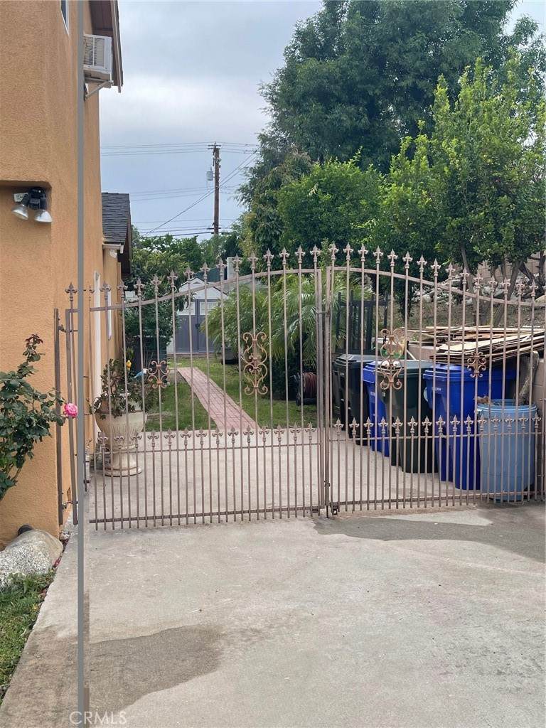https://bt-photos.global.ssl.fastly.net/socal/orig_boomver_2_422721407-2.jpg