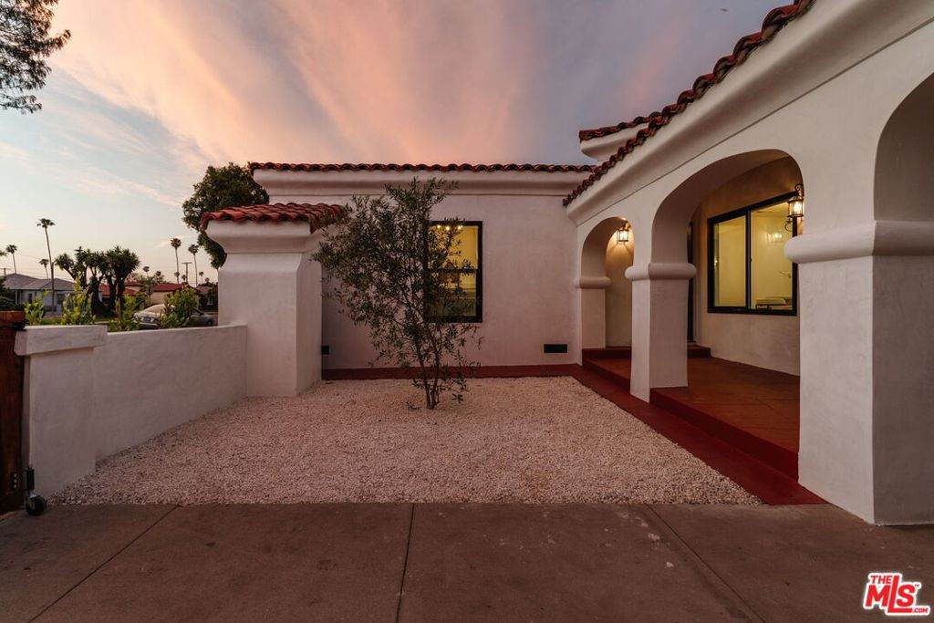 https://bt-photos.global.ssl.fastly.net/socal/orig_boomver_2_422824913-2.jpg