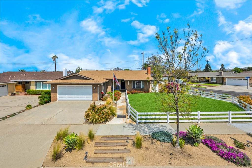2825 Jackson - Photo 1