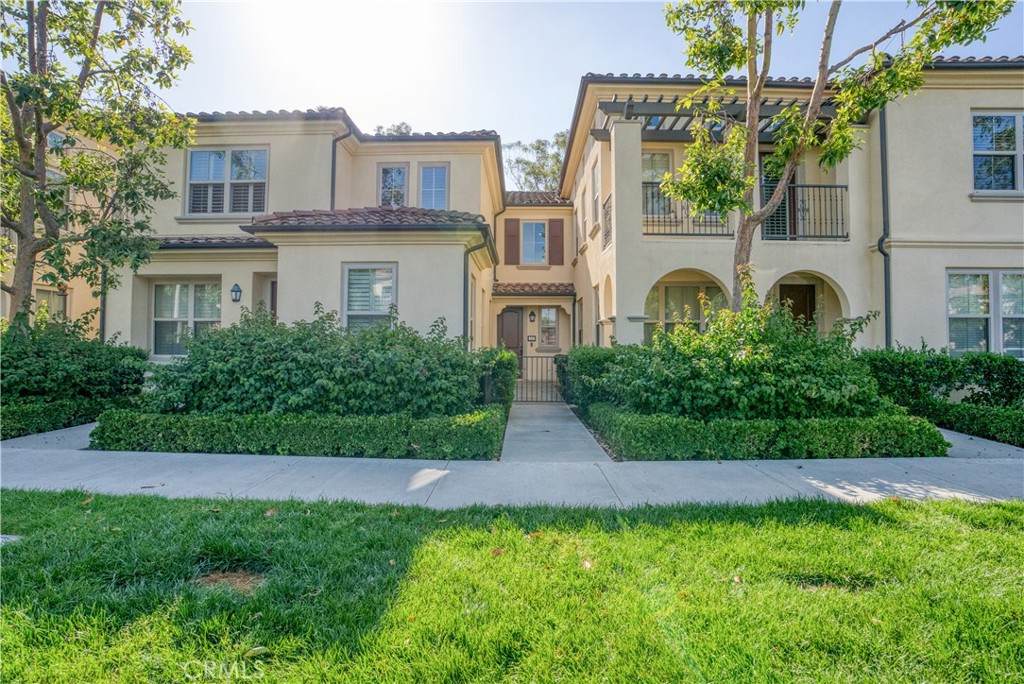 52 Coralwood - Photo 1