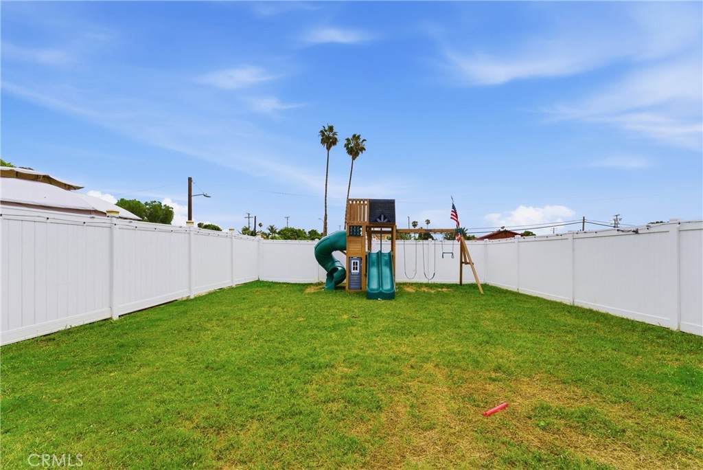 https://bt-photos.global.ssl.fastly.net/socal/orig_boomver_2_422899350-2.jpg