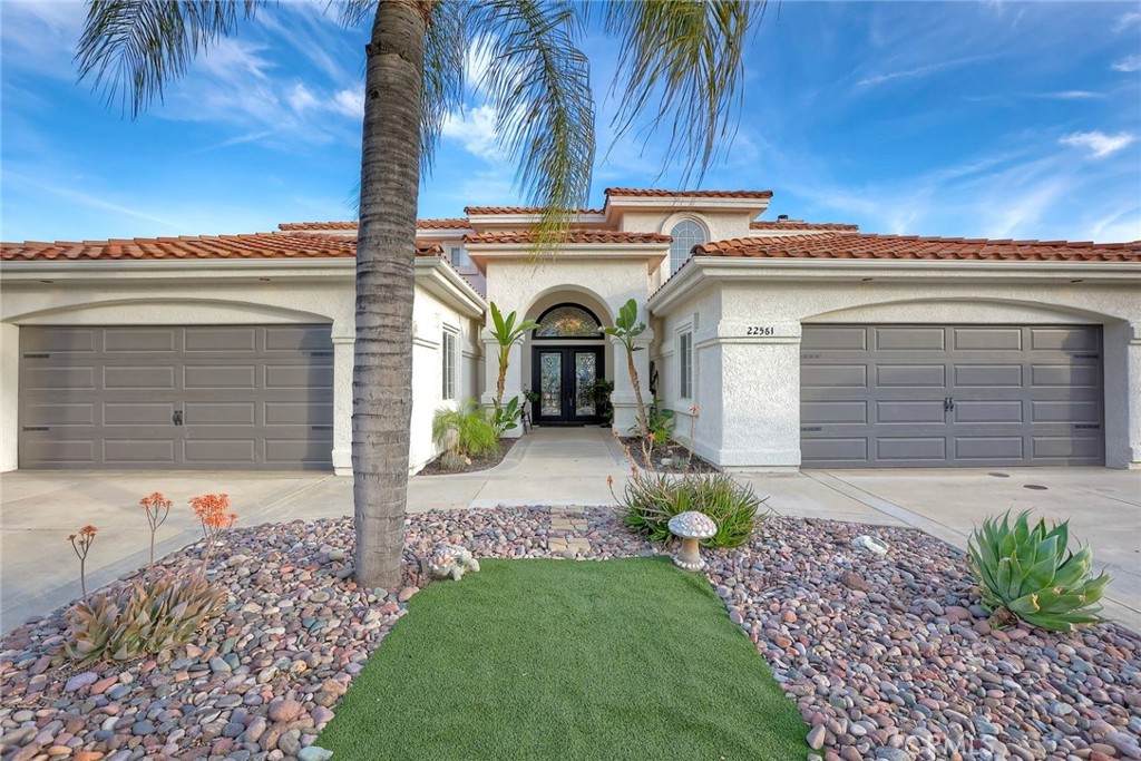 https://bt-photos.global.ssl.fastly.net/socal/orig_boomver_2_422922347-2.jpg
