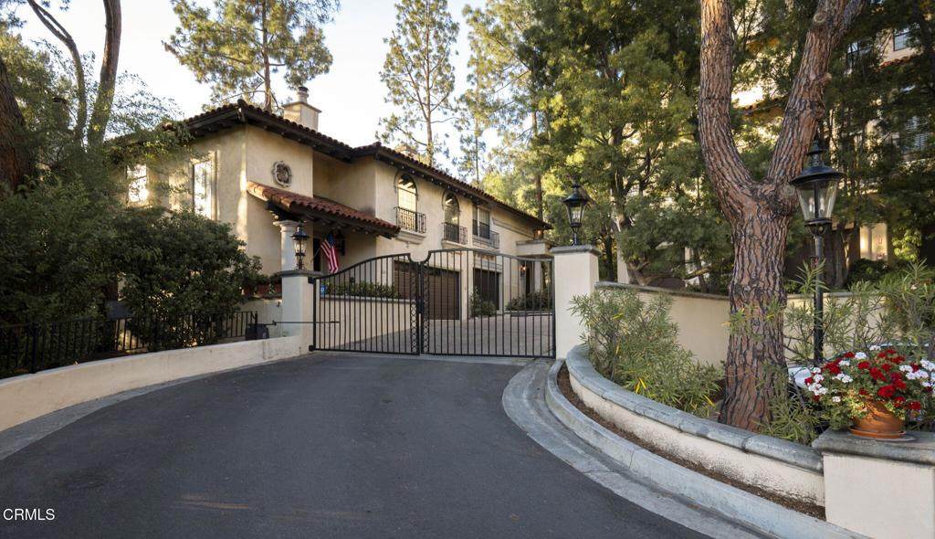 https://bt-photos.global.ssl.fastly.net/socal/orig_boomver_2_422969944-2.jpg