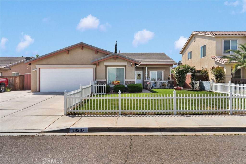 13397 Earlegate - Photo 1