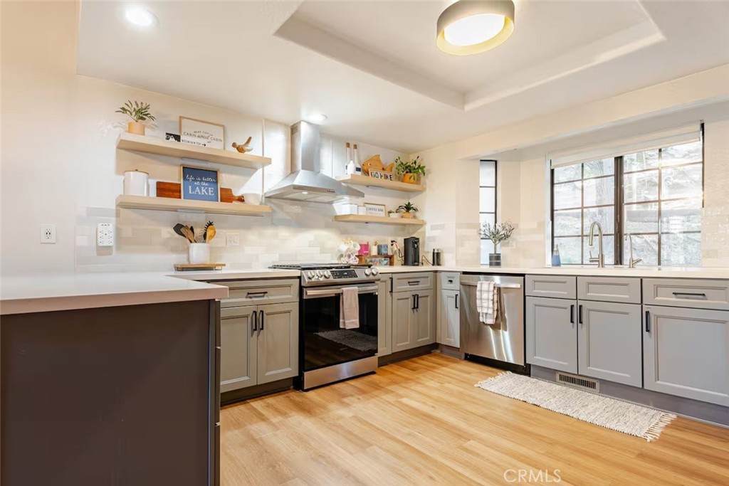 24656 Bernard - Photo 1