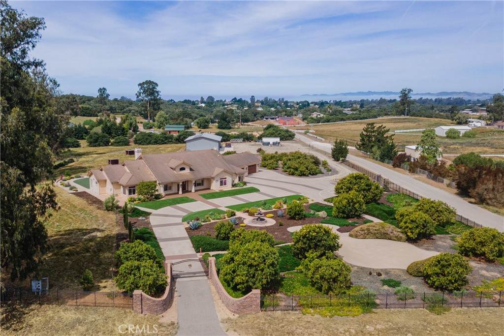 https://bt-photos.global.ssl.fastly.net/socal/orig_boomver_2_423648995-2.jpg