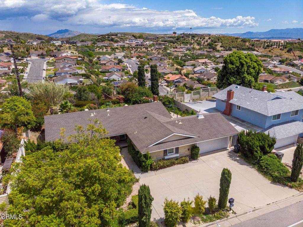 1074 Colina Vista - Photo 1