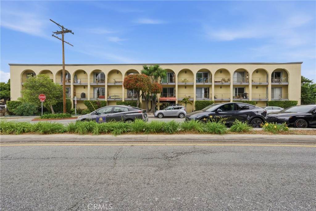 2311 4th Street - Photo 1
