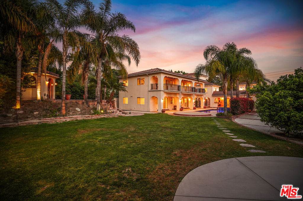 https://bt-photos.global.ssl.fastly.net/socal/orig_boomver_2_425797520-2.jpg