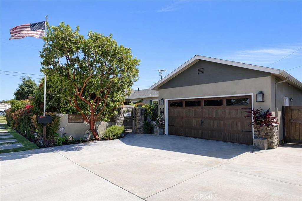 https://bt-photos.global.ssl.fastly.net/socal/orig_boomver_1_425893131-2.jpg