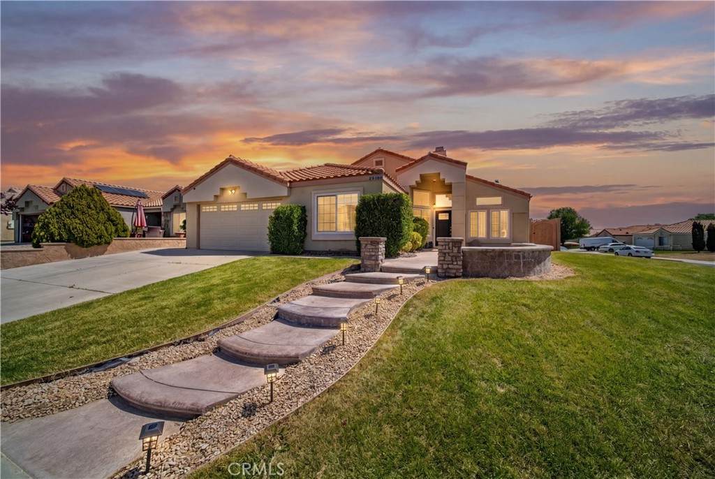 3224 Campbell - Photo 1