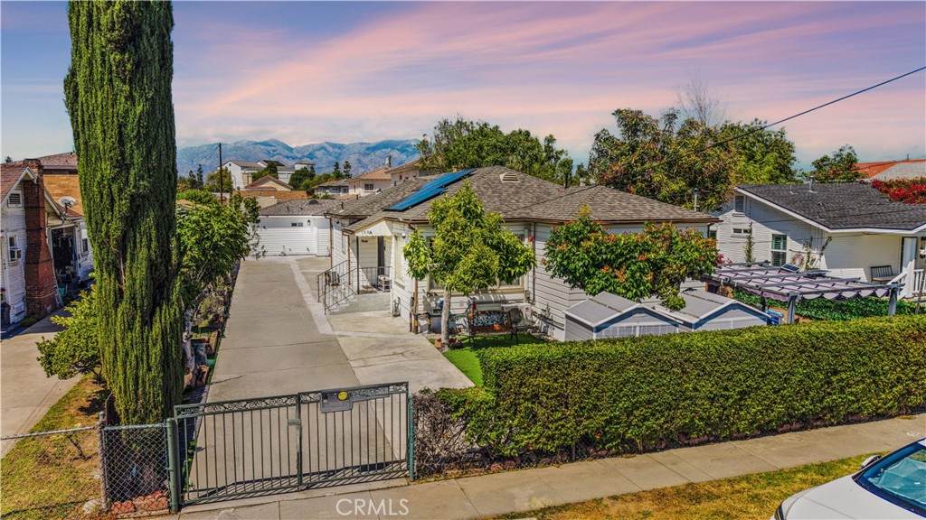 159 Glendon Way - Photo 1