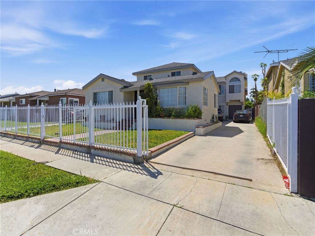 https://bt-photos.global.ssl.fastly.net/socal/orig_boomver_2_426167439-2.jpg