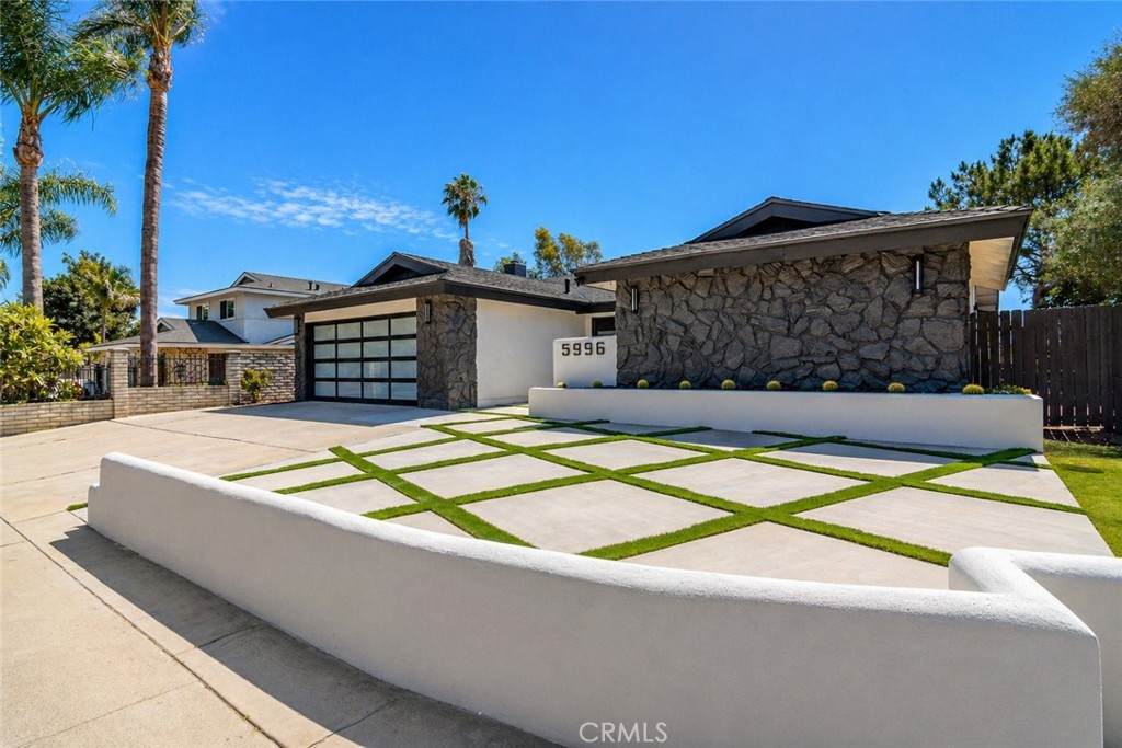 https://bt-photos.global.ssl.fastly.net/socal/orig_boomver_2_426214762-2.jpg